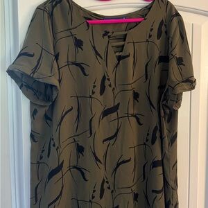 Apt. 9 Olive Green Blouse with Black Abstract Print